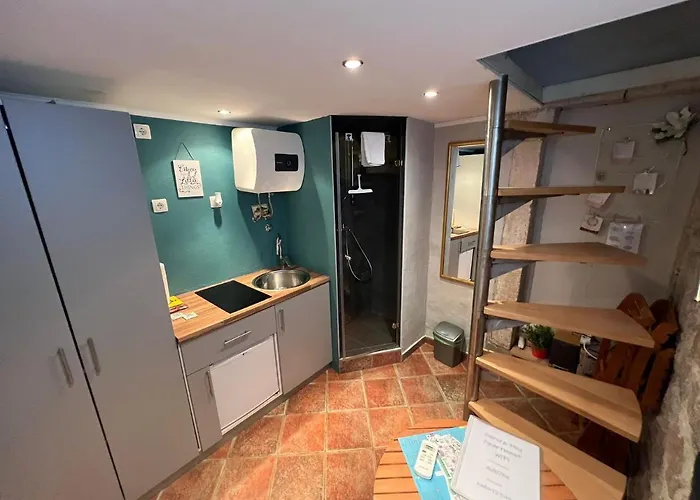 Aurora Tiny Apartman