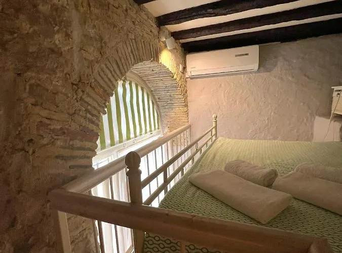 Aurora Tiny Апартаменты *